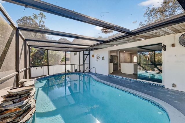 1824 CRESTVIEW DRIVE, Mount Dora, FL 32757