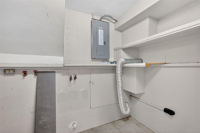 1824 CRESTVIEW DRIVE, Mount Dora, FL 32757