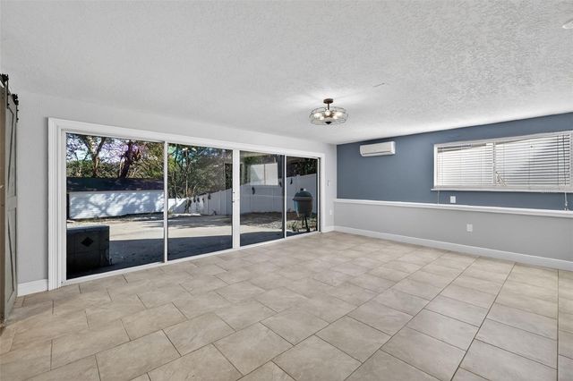 1824 CRESTVIEW DRIVE, Mount Dora, FL 32757