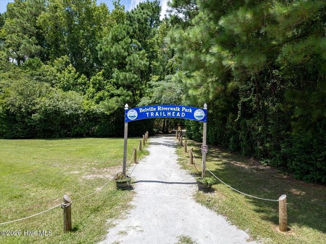 335 St Kitts Way, Winnabow, NC 28479