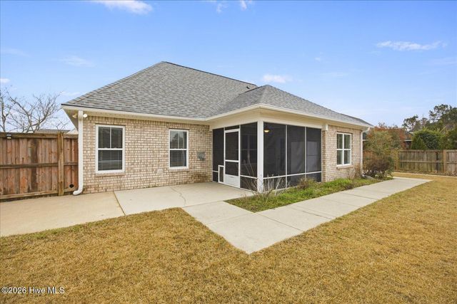 335 St Kitts Way, Winnabow, NC 28479