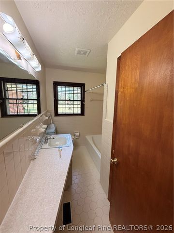 4733 Rosehill Road, Fayetteville, NC 28311