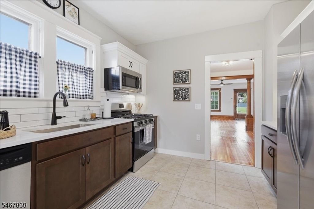 729 Belvidere Rd, Lopatcong Twp., NJ 08865 — photo 4