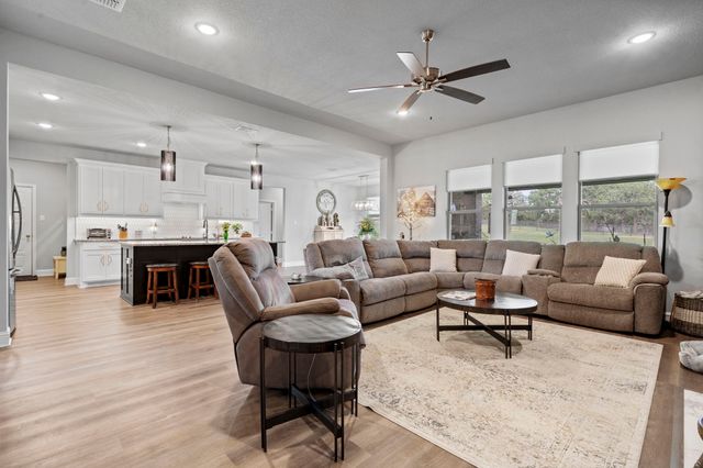 105 Aslan Road, Poolville, TX 76487