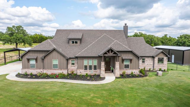 105 Aslan Road, Poolville, TX 76487