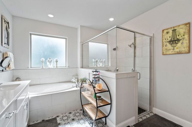 105 Aslan Road, Poolville, TX 76487