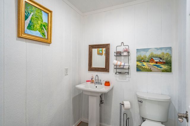 105 Aslan Road, Poolville, TX 76487