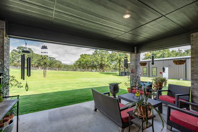 105 Aslan Road, Poolville, TX 76487