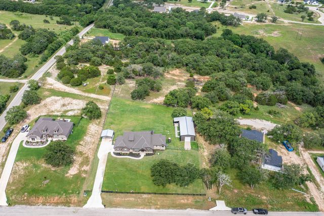 105 Aslan Road, Poolville, TX 76487