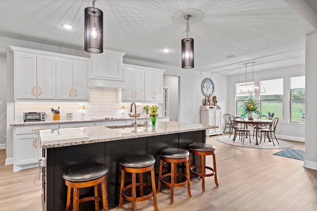 105 Aslan Road, Poolville, TX 76487