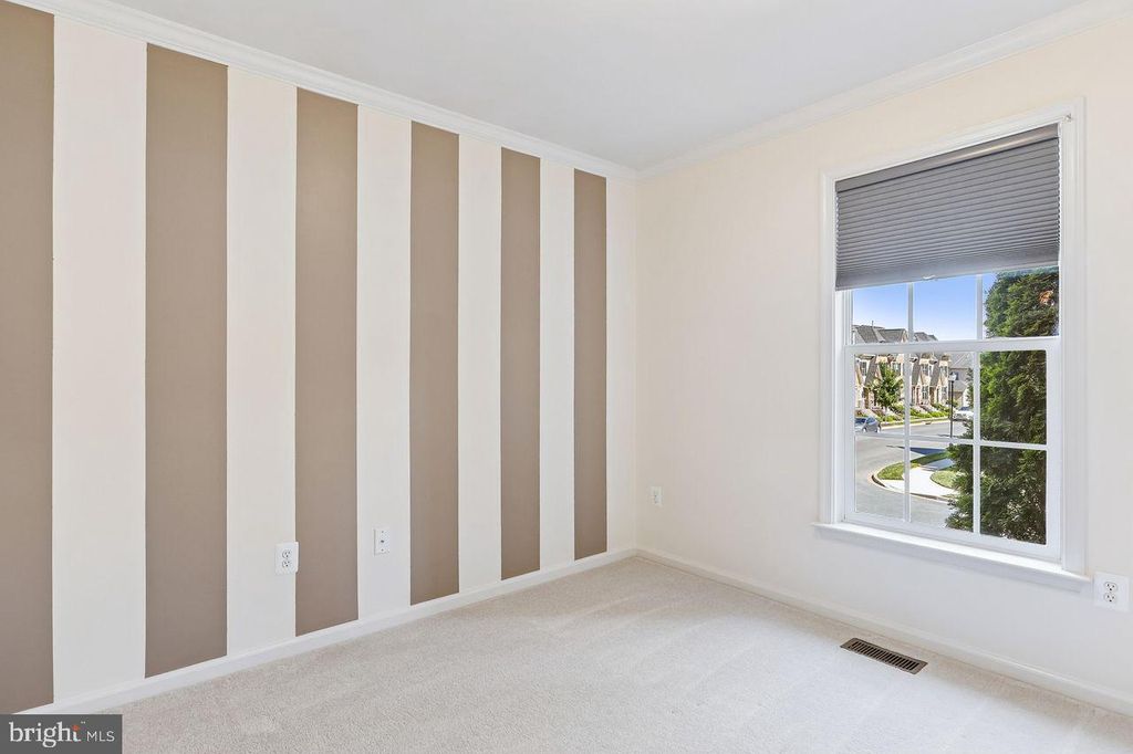 Image 24 of property listing at 2531 ISLAND GROVE BLVD, Frederick, MD 21701