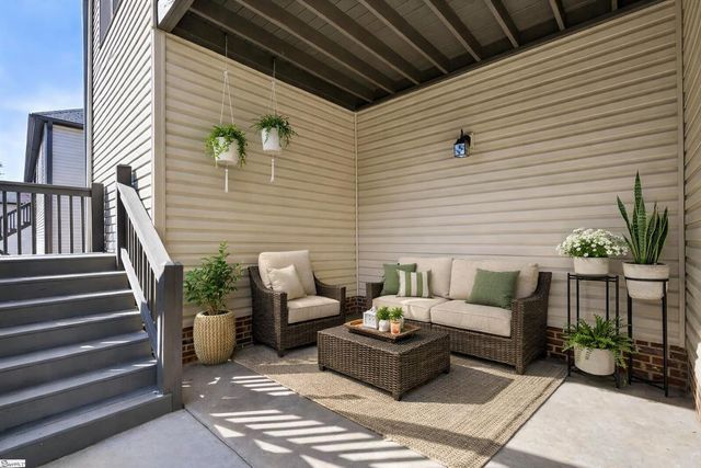 871 Affirmed Drive, Boiling Springs, SC 29316