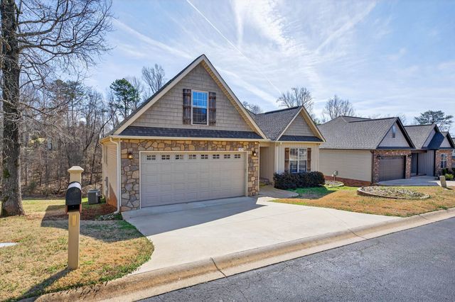 871 Affirmed Drive, Boiling Springs, SC 29316