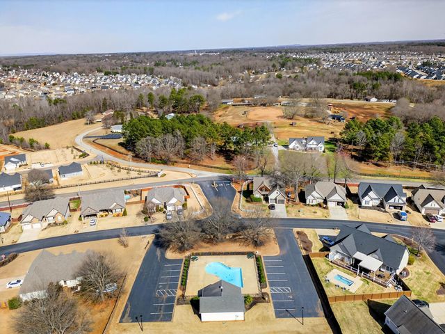 871 Affirmed Drive, Boiling Springs, SC 29316