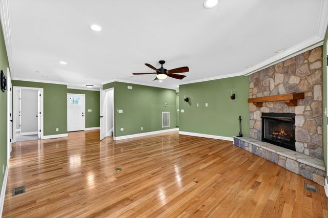 871 Affirmed Drive, Boiling Springs, SC 29316