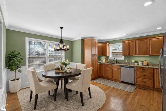 871 Affirmed Drive, Boiling Springs, SC 29316