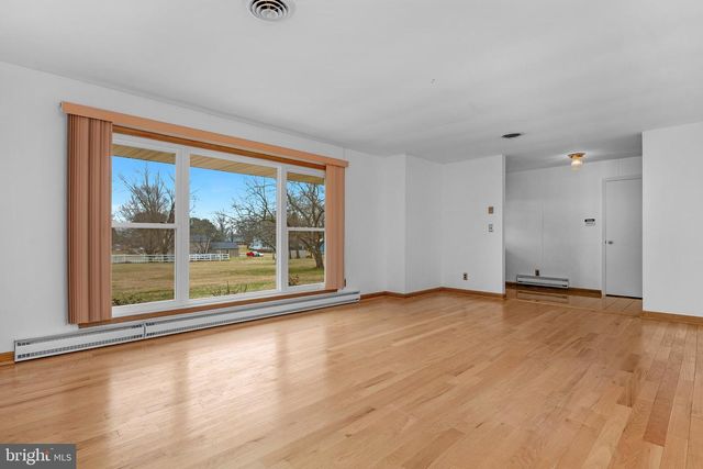 2438 SANDYMOUNT RD, Finksburg, MD 21048