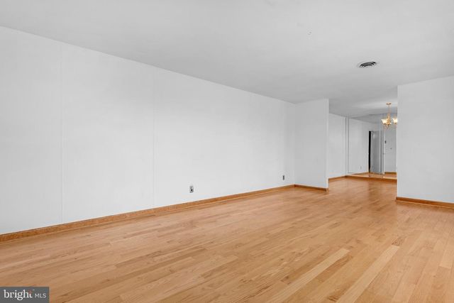 2438 SANDYMOUNT RD, Finksburg, MD 21048