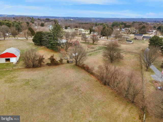 2438 SANDYMOUNT RD, Finksburg, MD 21048