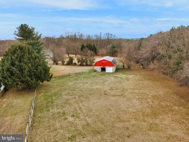 2438 SANDYMOUNT RD, Finksburg, MD 21048