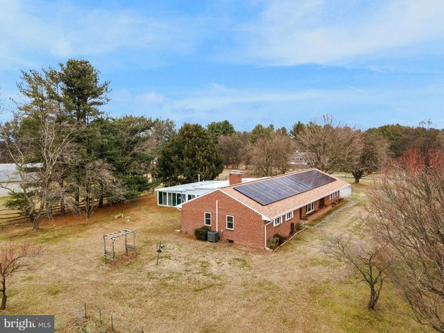 2438 SANDYMOUNT RD, Finksburg, MD 21048