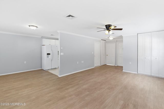 367F Chesterfield Court, Lakewood, NJ 08701