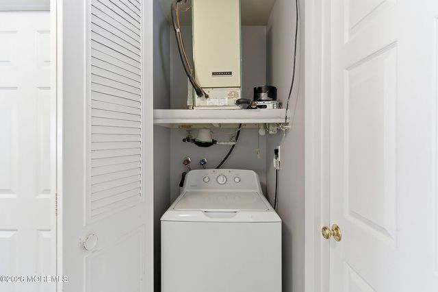 367F Chesterfield Court, Lakewood, NJ 08701