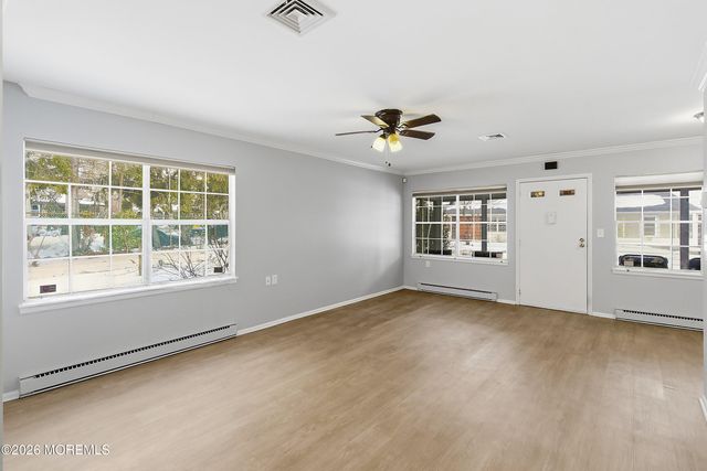 367F Chesterfield Court, Lakewood, NJ 08701