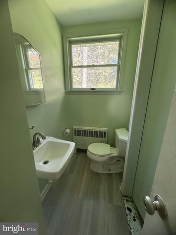 308 COPPLES LN, Wallingford, PA 19086