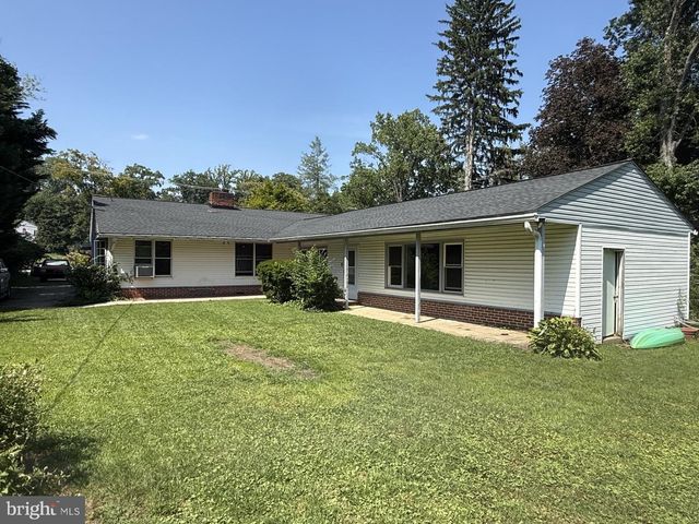 308 COPPLES LN, Wallingford, PA 19086