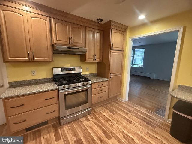 308 COPPLES LN, Wallingford, PA 19086