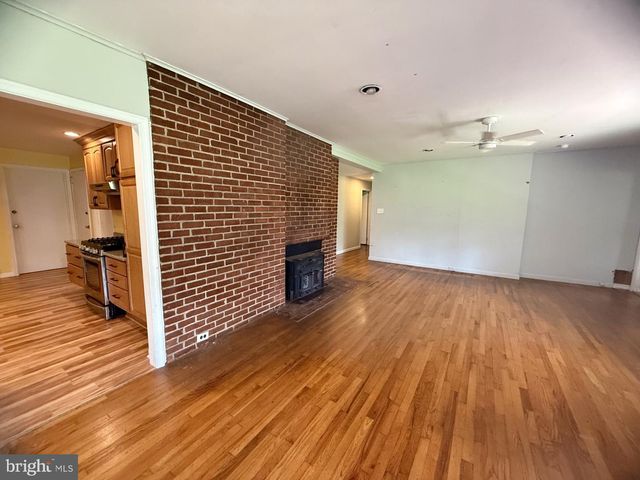 308 COPPLES LN, Wallingford, PA 19086