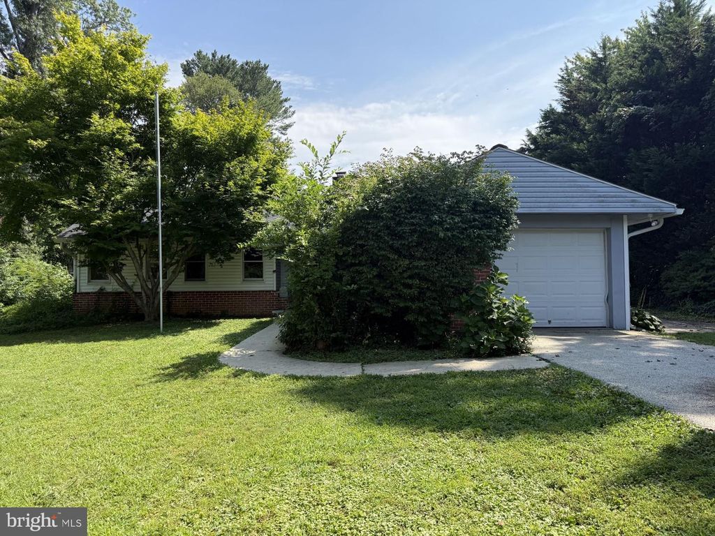 308 COPPLES LN, Wallingford, PA 19086