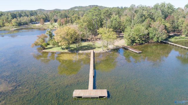 40 Buttercup Drive 158, 159, Guntersville, AL 35976