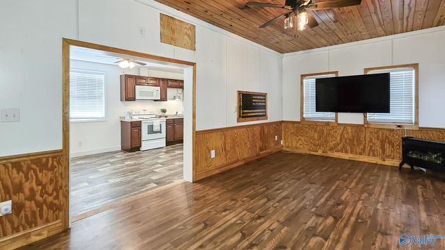 40 Buttercup Drive 158, 159, Guntersville, AL 35976