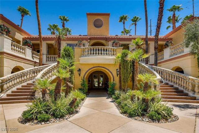 260 FLAMINGO Road 210, Las Vegas, NV 89169