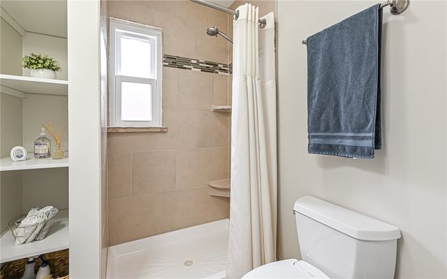 125 1st Street, Neville Twp, PA 15225