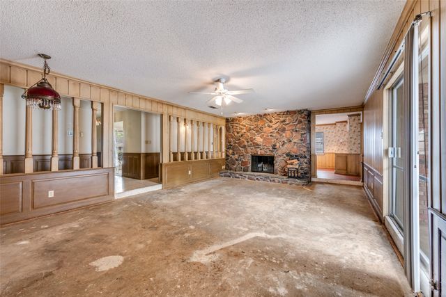 5001 Boulder Lake Road, Fort Worth, TX 76103