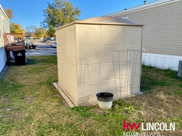 209 W Treehaven Drive Lot 143, Lincoln, NE 68521