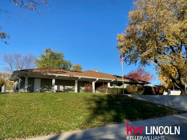 209 W Treehaven Drive Lot 143, Lincoln, NE 68521