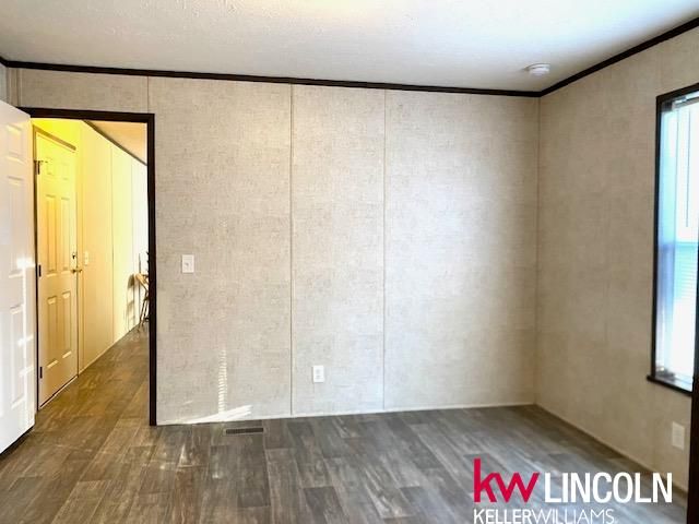 209 W Treehaven Drive Lot 143, Lincoln, NE 68521