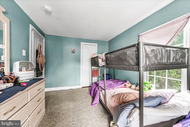 438 W 1ST AVE, Parkesburg, PA 19365