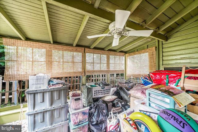 438 W 1ST AVE, Parkesburg, PA 19365