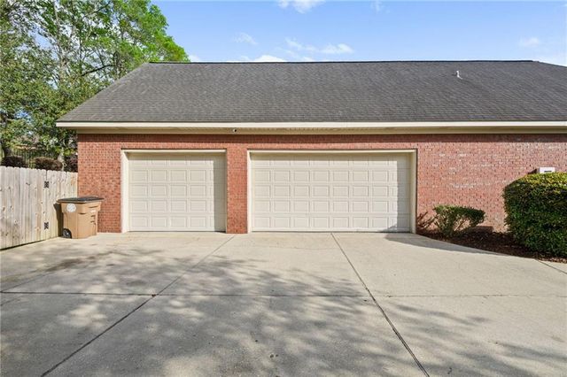 3215 Wynncliff Court W, Mobile, AL 36695