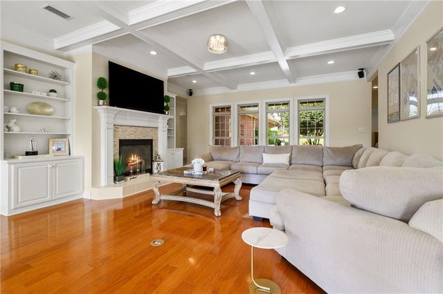 3215 Wynncliff Court W, Mobile, AL 36695