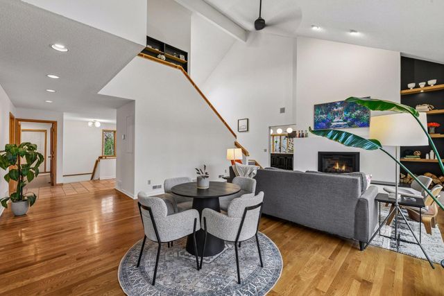 1815 Meadowwoods Trail, Medina, MN 55356