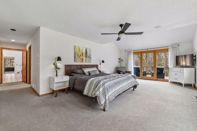 1815 Meadowwoods Trail, Medina, MN 55356