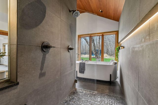 1815 Meadowwoods Trail, Medina, MN 55356