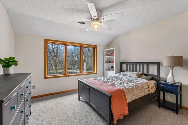 1815 Meadowwoods Trail, Medina, MN 55356