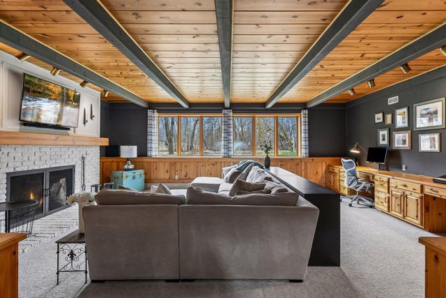 1815 Meadowwoods Trail, Medina, MN 55356